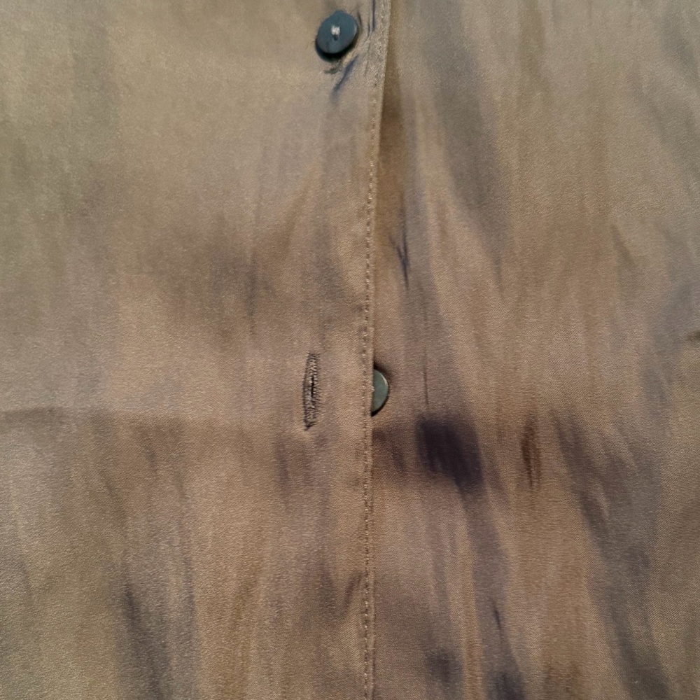 Old Navy Olive Green Women's Button-Up Top - Picture 5 of 10